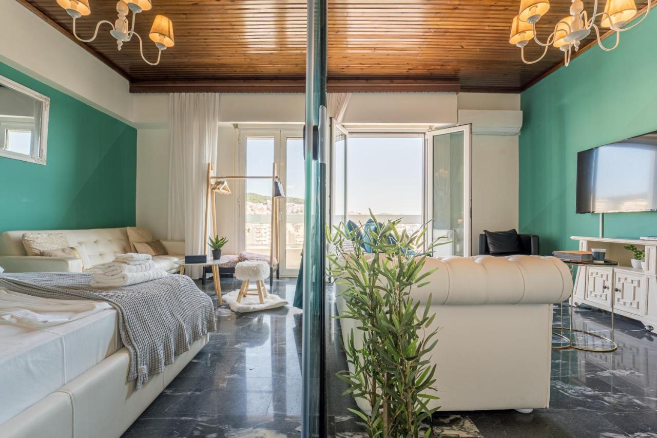 Aura Celestia Apartment Kavála ภายนอก รูปภาพ