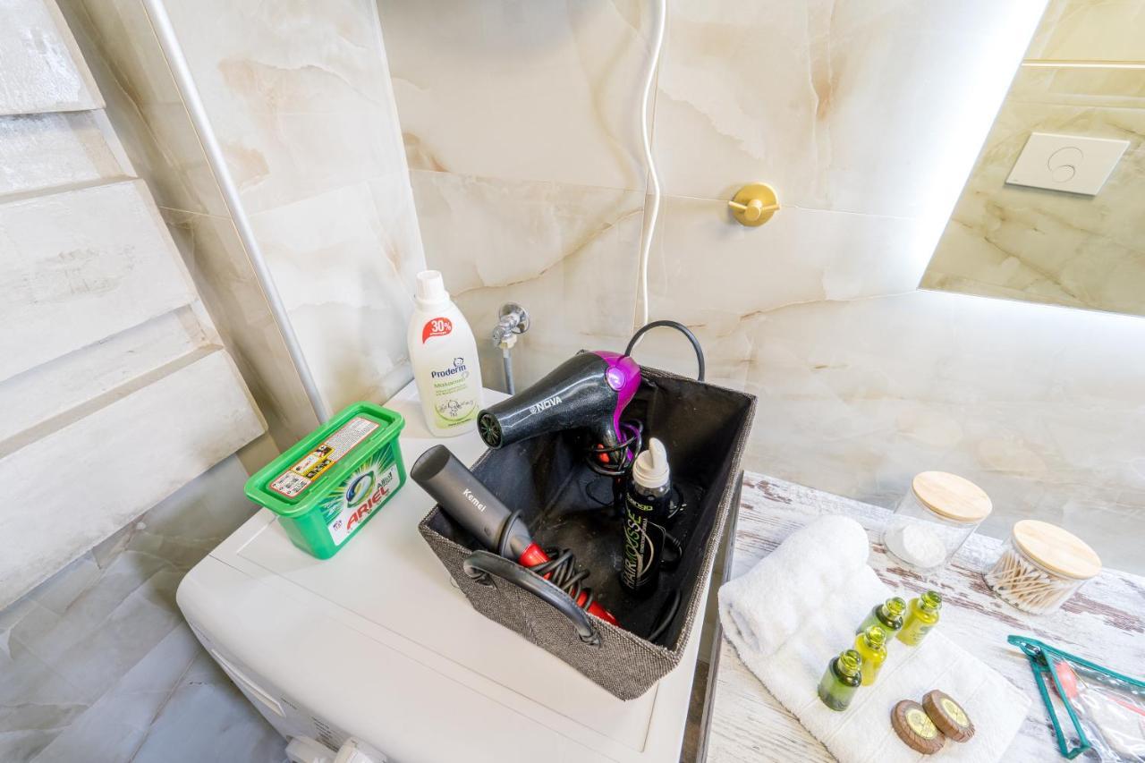 Aura Celestia Apartment Kavála ภายนอก รูปภาพ
